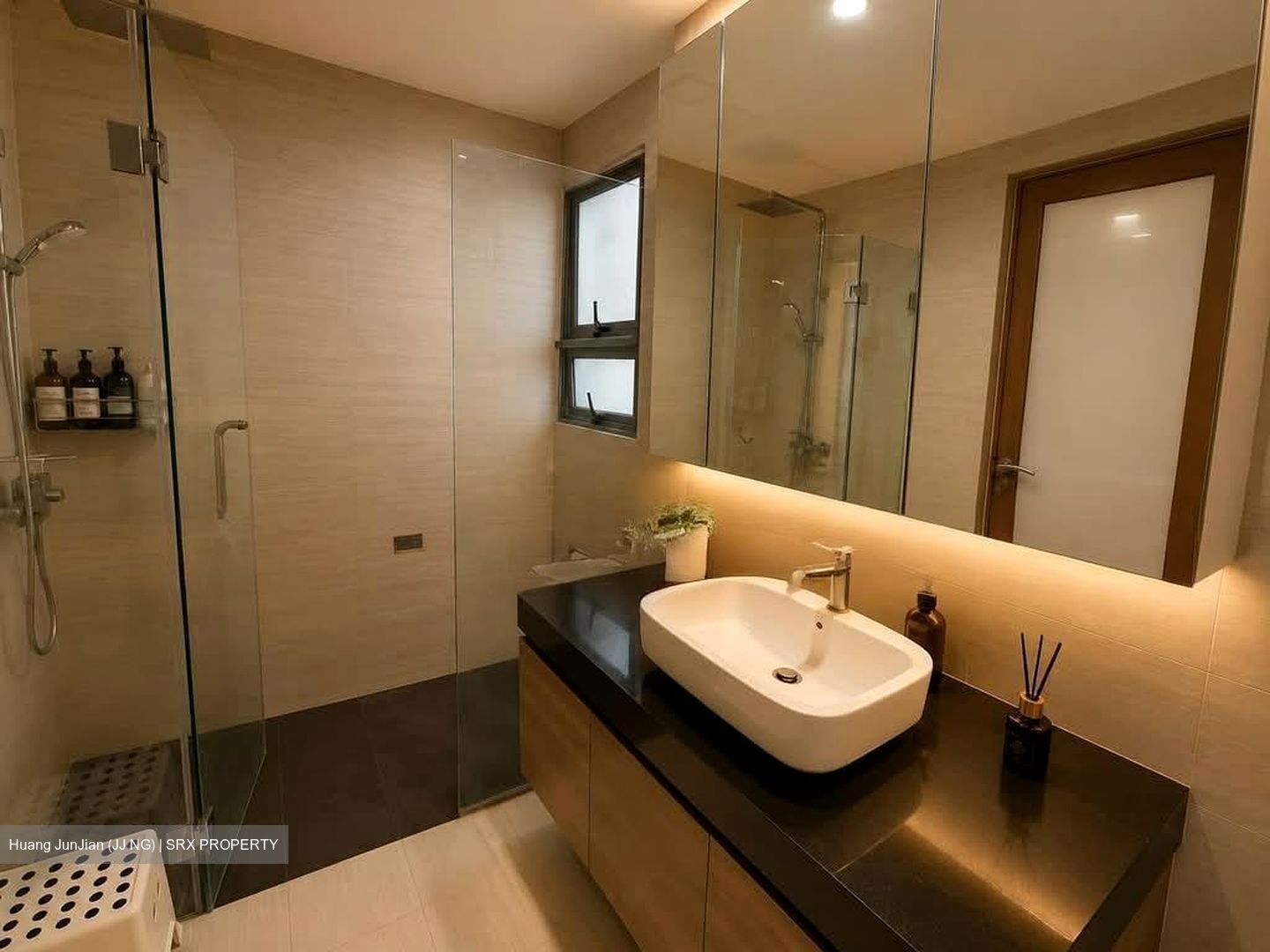Villa Marina (D15), Condominium #581792001